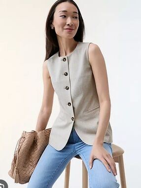 Tahari | Jackets &C Coats |Tahari Euc Striped Vest Size Small